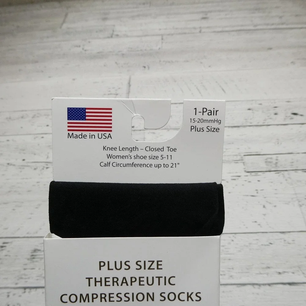 Celeste Stein Therapeutic Compression‎ Socks Womens One Size Multicolor 2 Pair